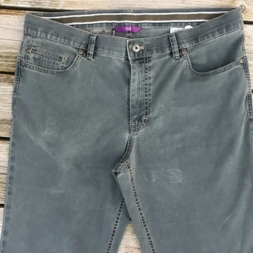 HILTL  KID Straight Leg Jeans 38
